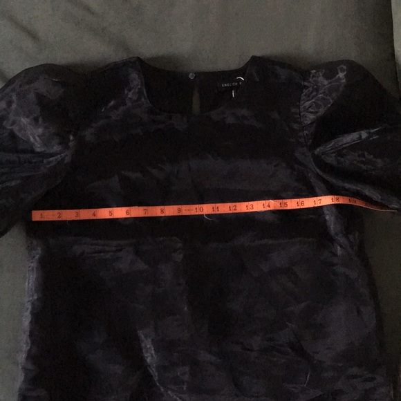 Organza puff sleeve dressy top from English Factory M - Picture 7 of 9